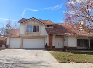 39725 Larkspur Dr, Palmdale, CA 93551