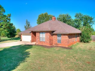 881 Brandie St, Tuttle, OK 73089