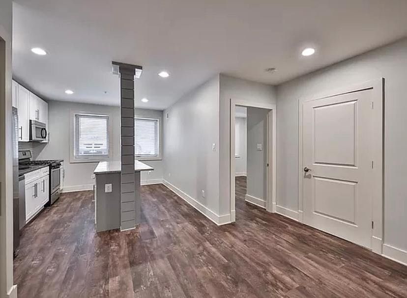 1st image of 1322 N Franklin St #2
