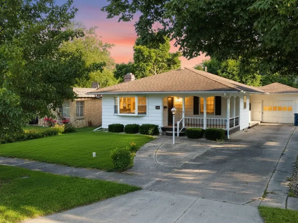 546 E Mulberry St, Watseka, IL 60970