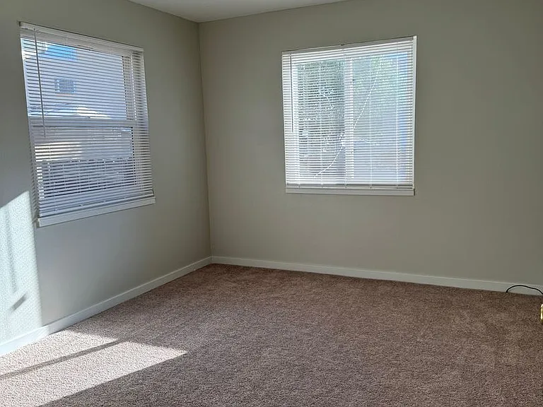 119 King Rd — Photo 9