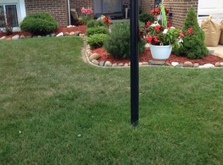 15333 Van Meter Dr, Macomb, MI 48044