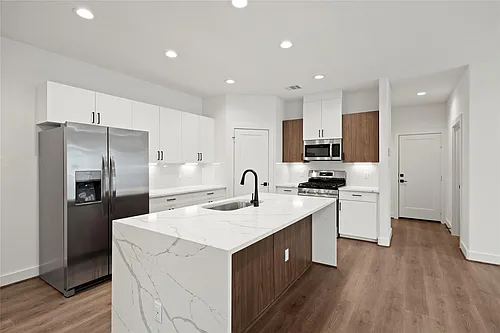 2637 Seaglass View Dr Photo 1