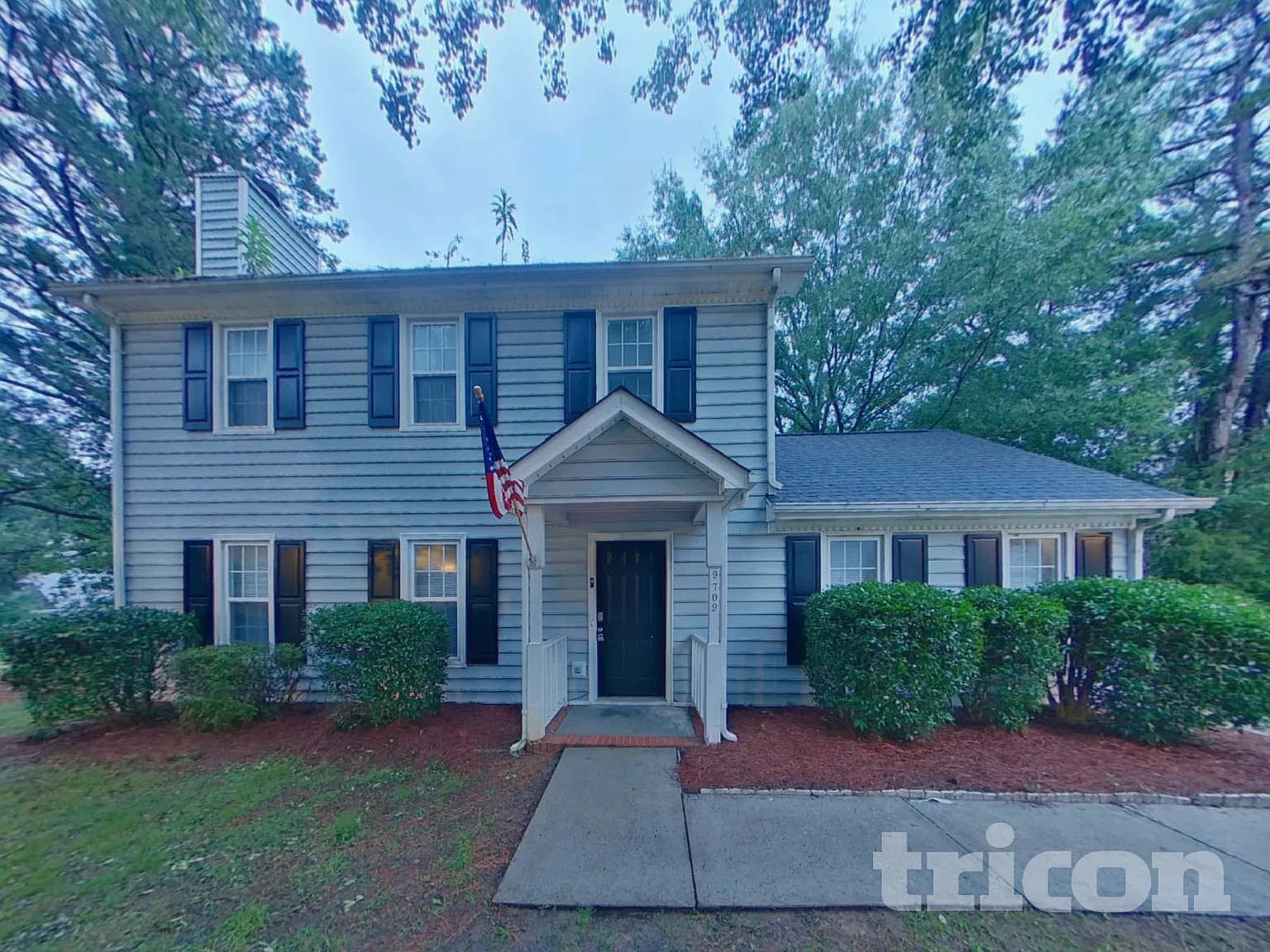 9709 Manus Court Matthews NC — Photo 2