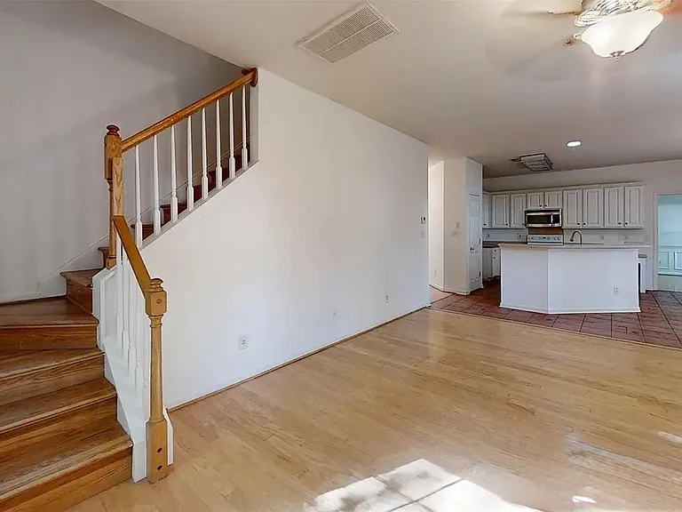 7411 Gate Key Ct — Photo 10