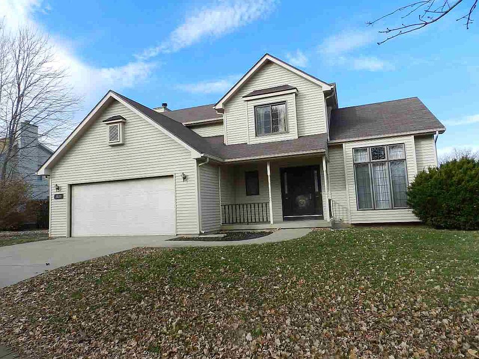 1st image of 1020 W Rosewood Dr