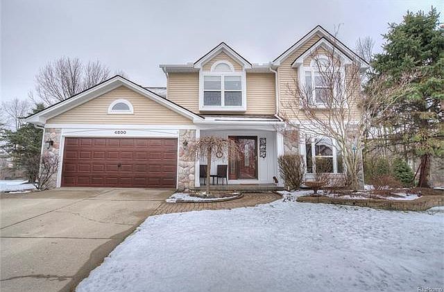 1st image of 4800 Fairgrove Ln