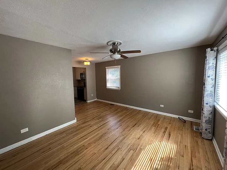 1720 Valentia St — Photo 2