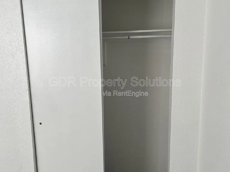 1116 Coal Ave SW #12 — Photo 11