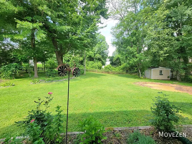 9338 Aylesbury Ln — Photo 20