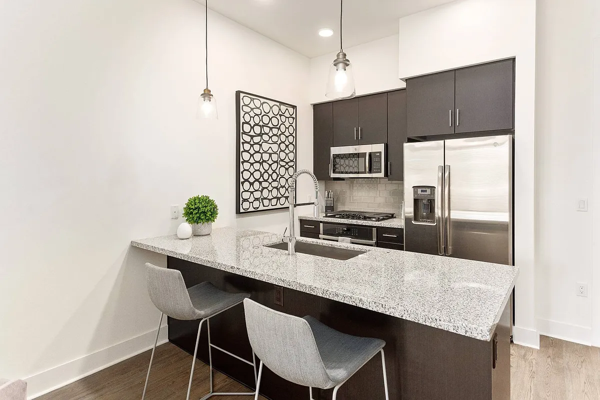 Building Photo - The Logan at Osborn
