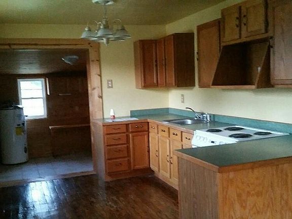4th image of 1001 W Franklin St