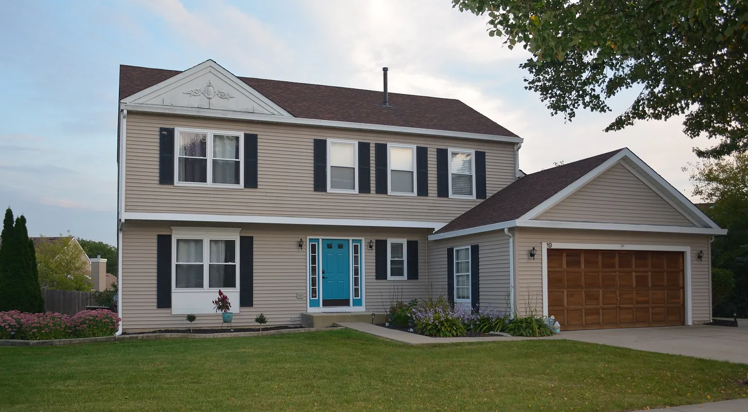 19 Larkspur Ln photo 1