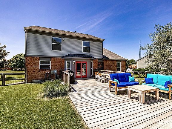 3rd image of 9257 Haden Ln