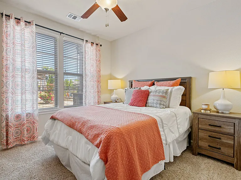 Hughes - 2 Bed / 2 Bath - 1,088 Sq.Ft.