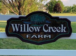 156 E Shoop Rd, Tipp City, OH 45371