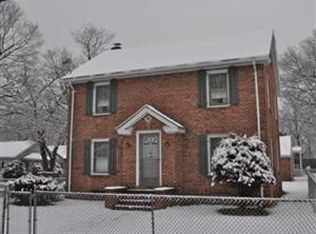 95 Norman St, Springfield, MA 01104