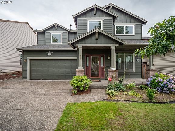 4th image of 780 NW Harvest Moon Dr