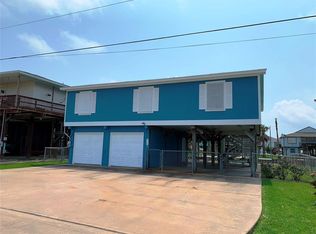114 Sky Sail Rd, Freeport, TX 77541