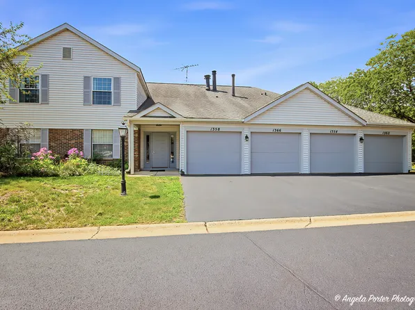1358 Stratford Dr #13-C-2, Gurnee, IL 60031