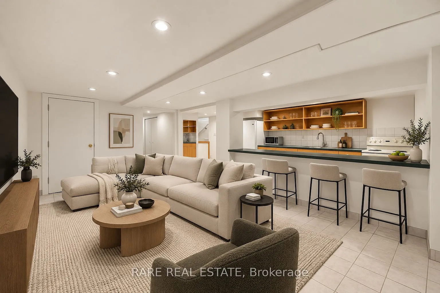 2 bed, $1,400 — Photo 1