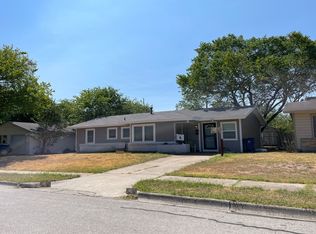 119 SW Taylor St, Burleson, TX 76028