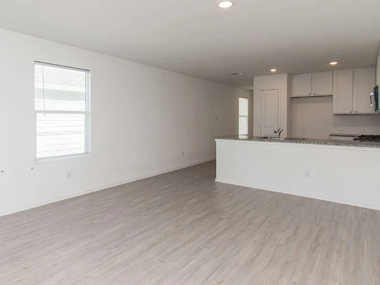 5812 San Geronimo — Photo 6
