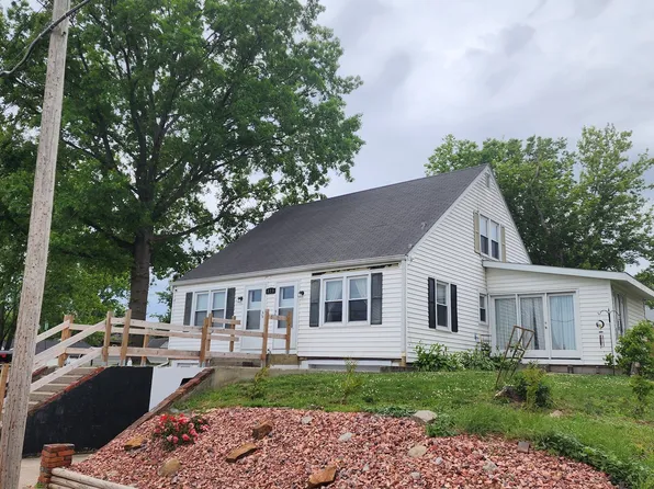 315 N Virginia St, Carrollton, MO 64633