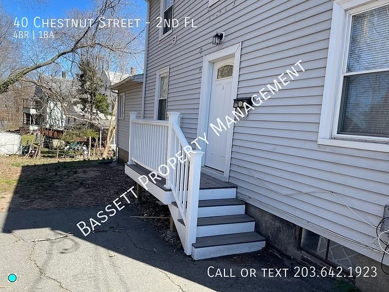40 Chestnut St #2 — Photo 2