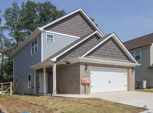 474 Candytuft Ln, Hixson, TN 37343