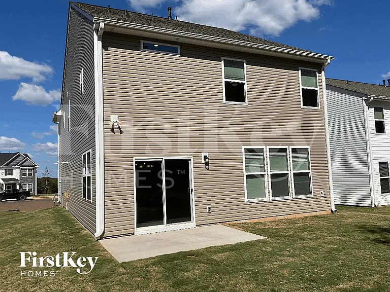 1203 Mission Hill Ln — Photo 10