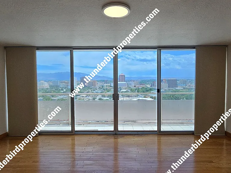 1331 Park Ave SW #1505 — Photo 5