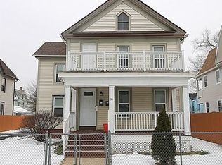 16 Hall St, Springfield, MA 01108