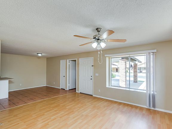 4th image of 3357 E Crescent Ave