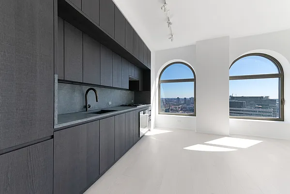 Rented by Oxford Property Group | media 14