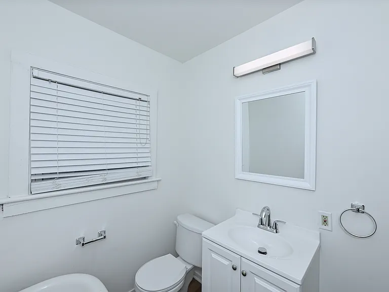 848 Fess Ave — Photo 12