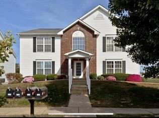 716 Homerun Dr, O'Fallon, MO 63366