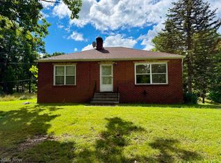 6311 W Pleasant Valley Rd, Cleveland, OH 44129