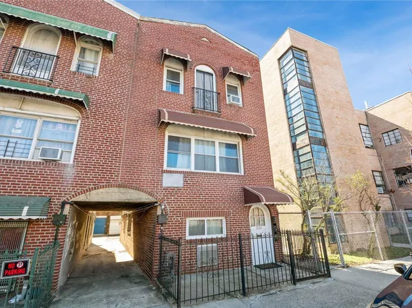 2010 Benedict Avenue, Bronx, NY 10462