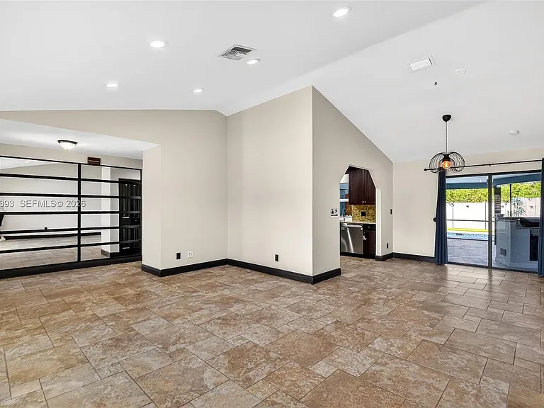 13808 Geranium Pl — Photo 8