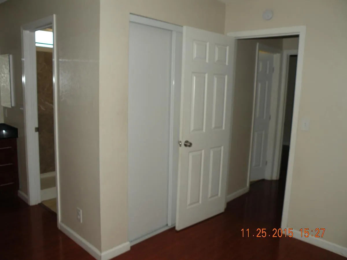 3 bed, 1276 sqft, $2,800 — Photo 4