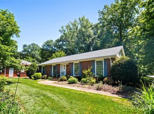 2100 Stonewood Dr, Charlotte, NC 28210