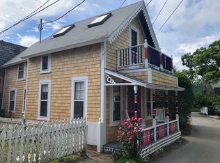 14 Rock Ave, Oak Bluffs, MA 02557