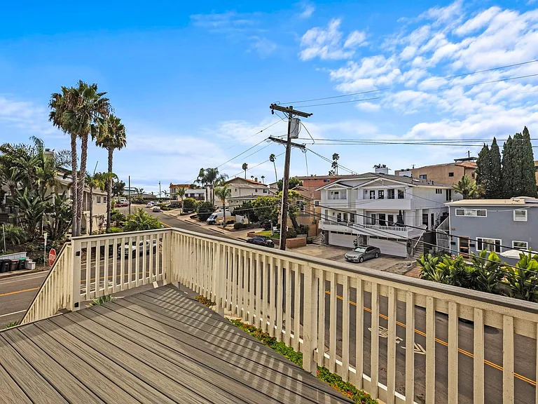 226 Avenida De La Grulla — Photo 11