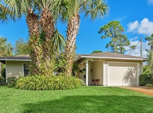 1876 17th Pl SW, Vero Beach, FL 32962