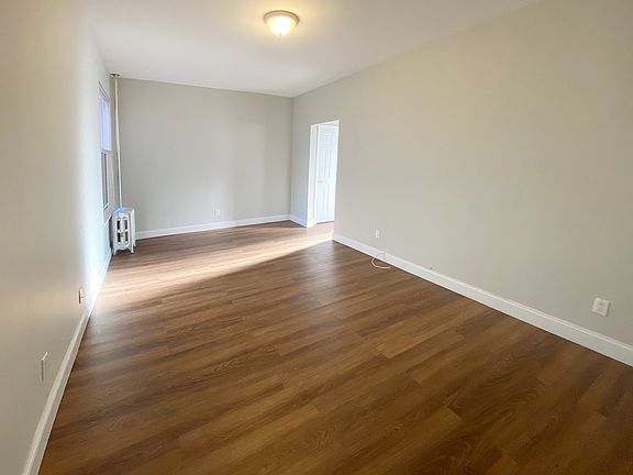 4th image of 33-36 29th St #2F
