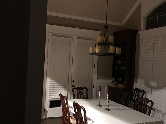 2nd image of 1411 Churchill Ave