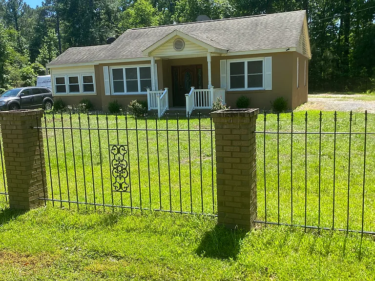 6041 Bluff Rd — Photo 15