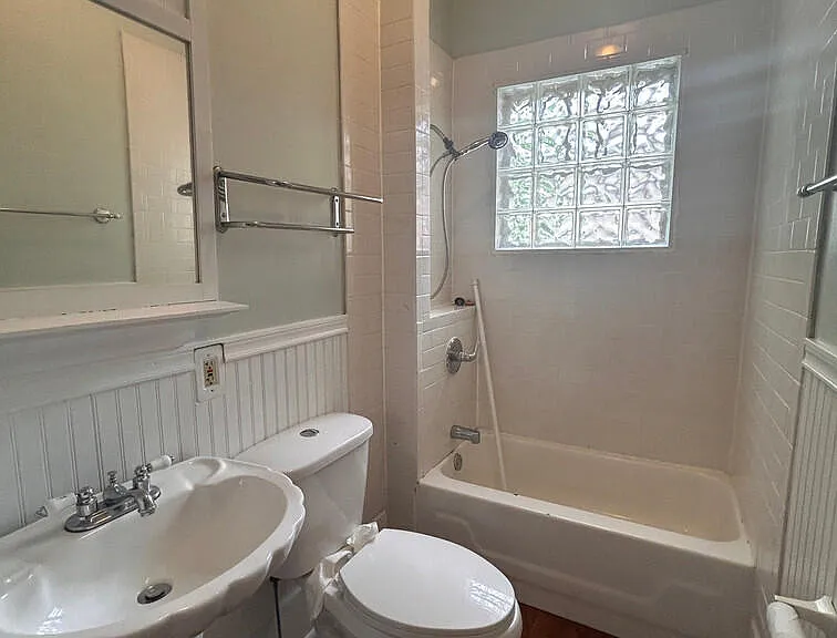 505 Camilla St SE — Photo 10