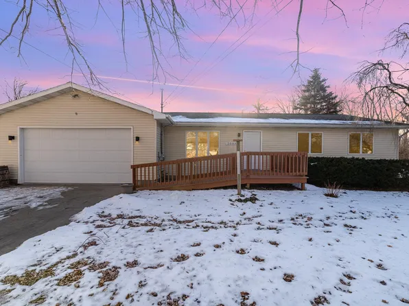 2008 S Mackenzie Ln, Mount Pleasant, MI 48858